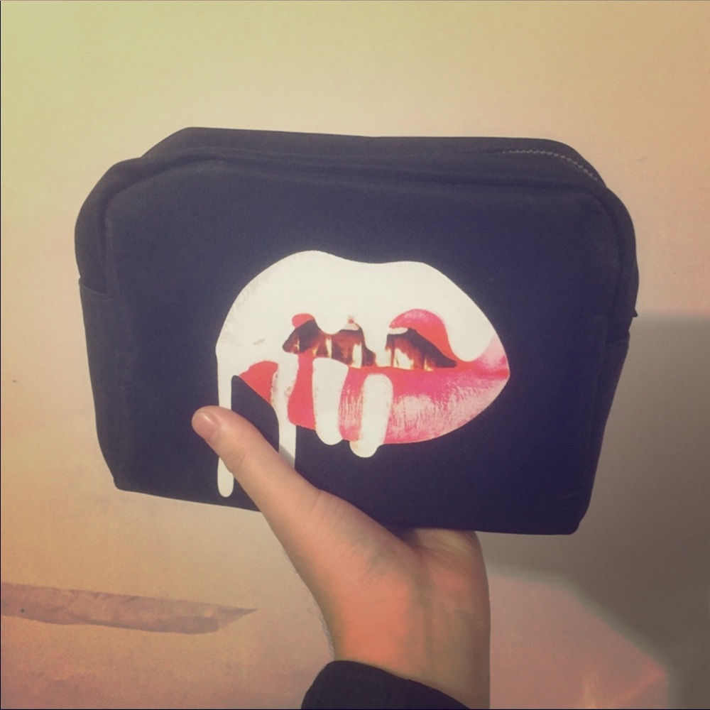 Cosmetic bag with dope lip design brand new